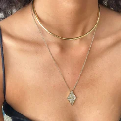 New COSMO COLLAR Chokers