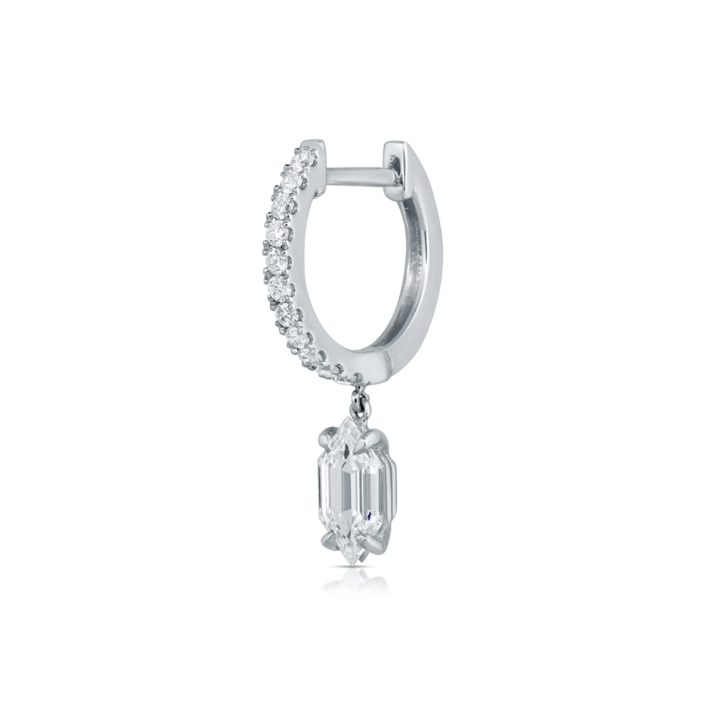Outlet DIAMOND HUGGIE WITH BULLET SHAPED DIAMOND DROP Huggies