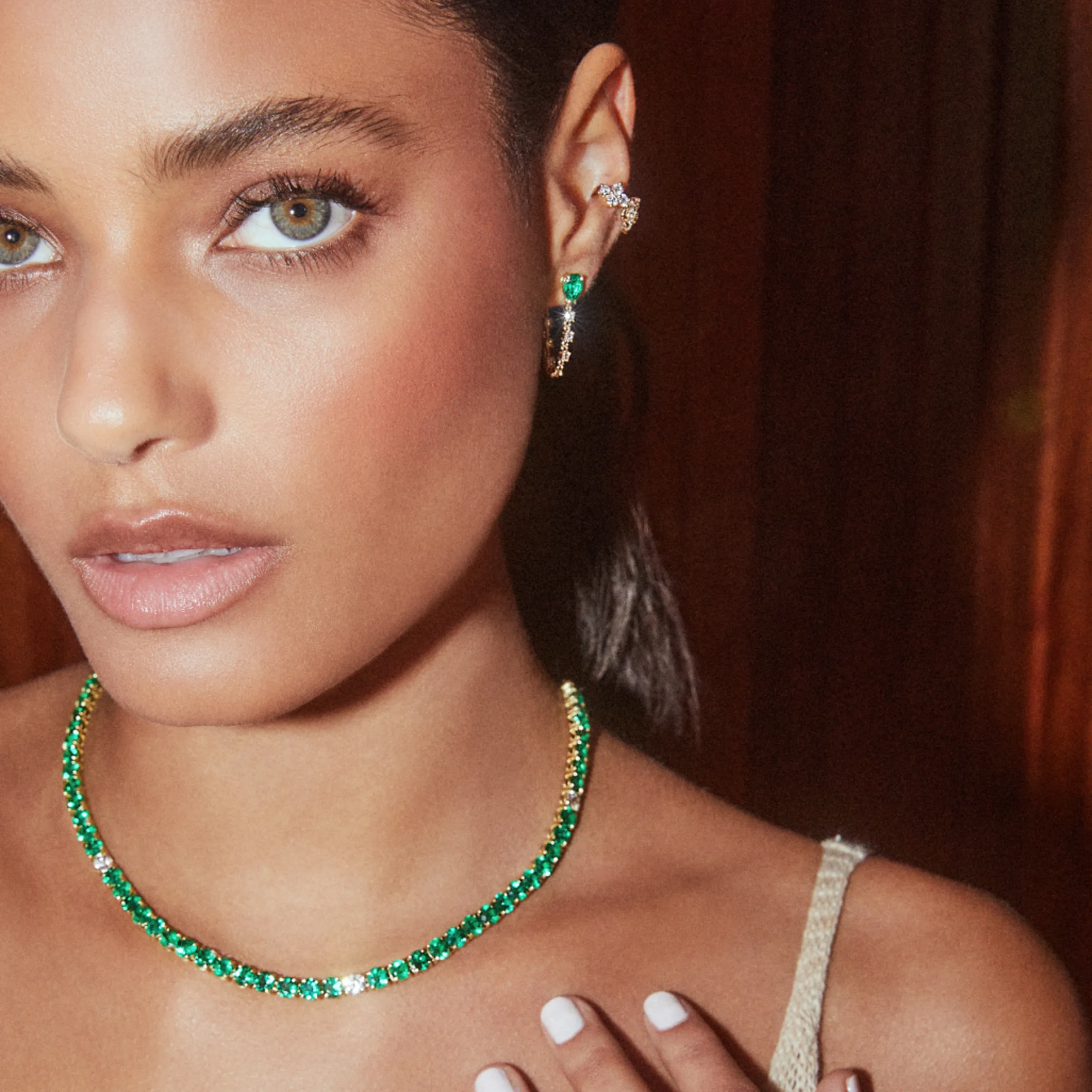 Cheap ROUND EMERALD AND DIAMONDS CHOKER One Of A Kind